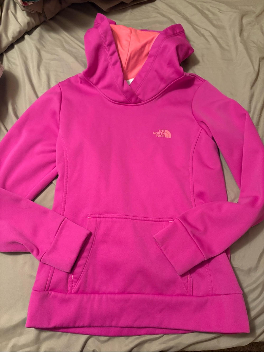 The North Face women’s Pullover Hoodie small